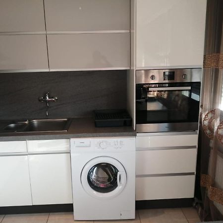 Location D'Appartement Entierement Meuble Pres De Geneve Аннмасс Екстер'єр фото